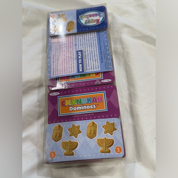 Chanukah Dominoes Game - Picture 2 of 5